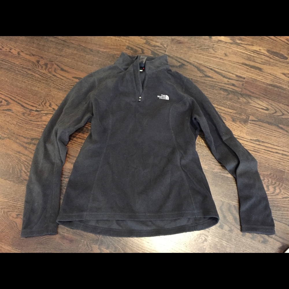 The North face black fleece pullover small